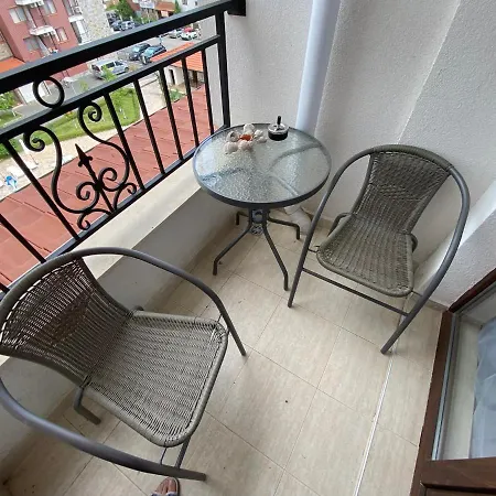 Apolon - Beautiful 400 M To The Apartmán *